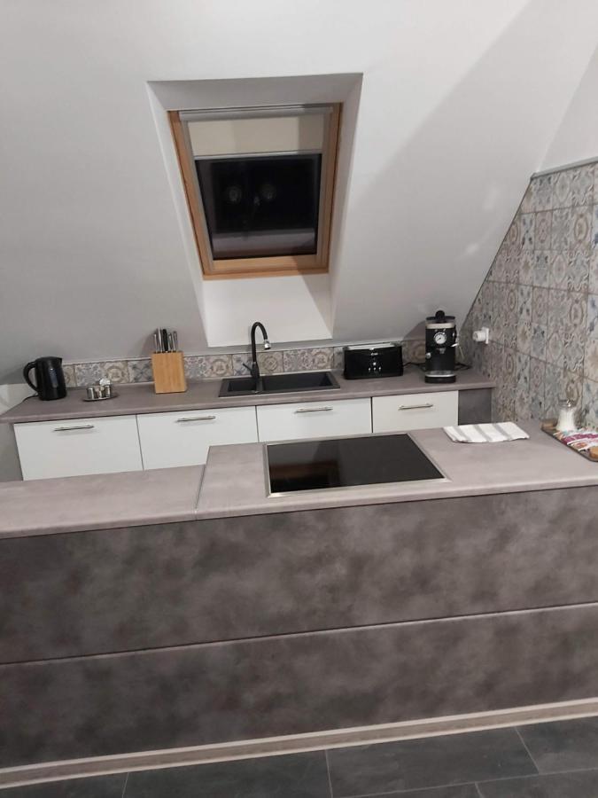 Fodan Apartman Шарвар Екстер'єр фото